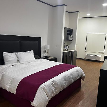 Hotel Los Arcos Идальго-дель-Парраль Экстерьер фото